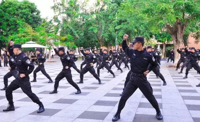 中城衛保安公司